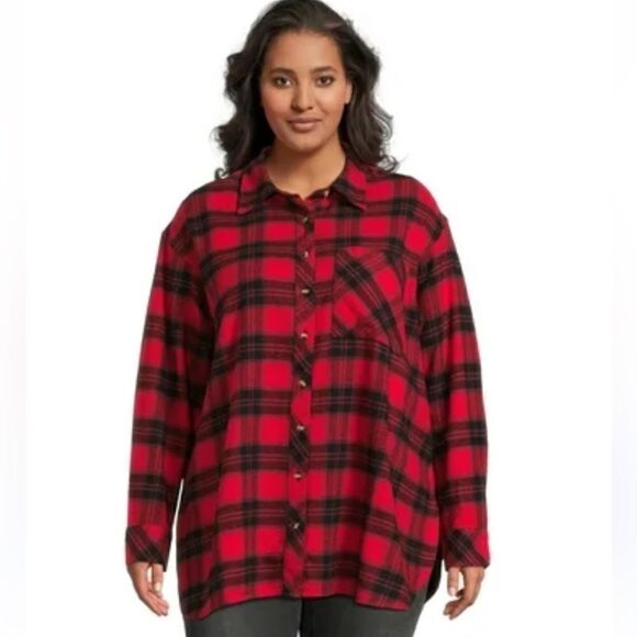 Terra & Sky Women’s Red & Blue Plaid flannel top - Picture 4 of 6